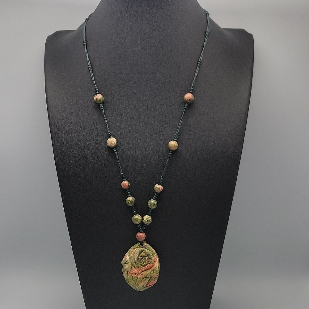Elegant Unakite Natural Gemstone Floral Beaded 20" Necklace Pendant Triple Knot